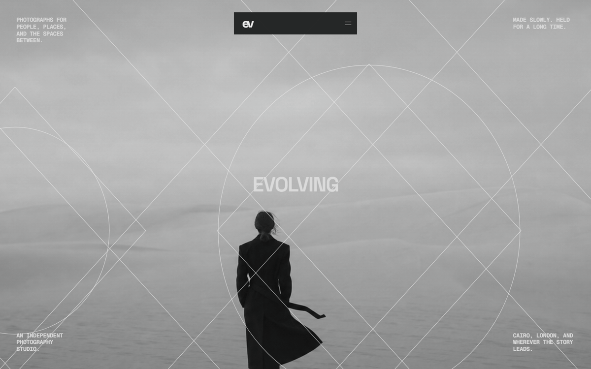 Photographer Template 1 website template screenshot
